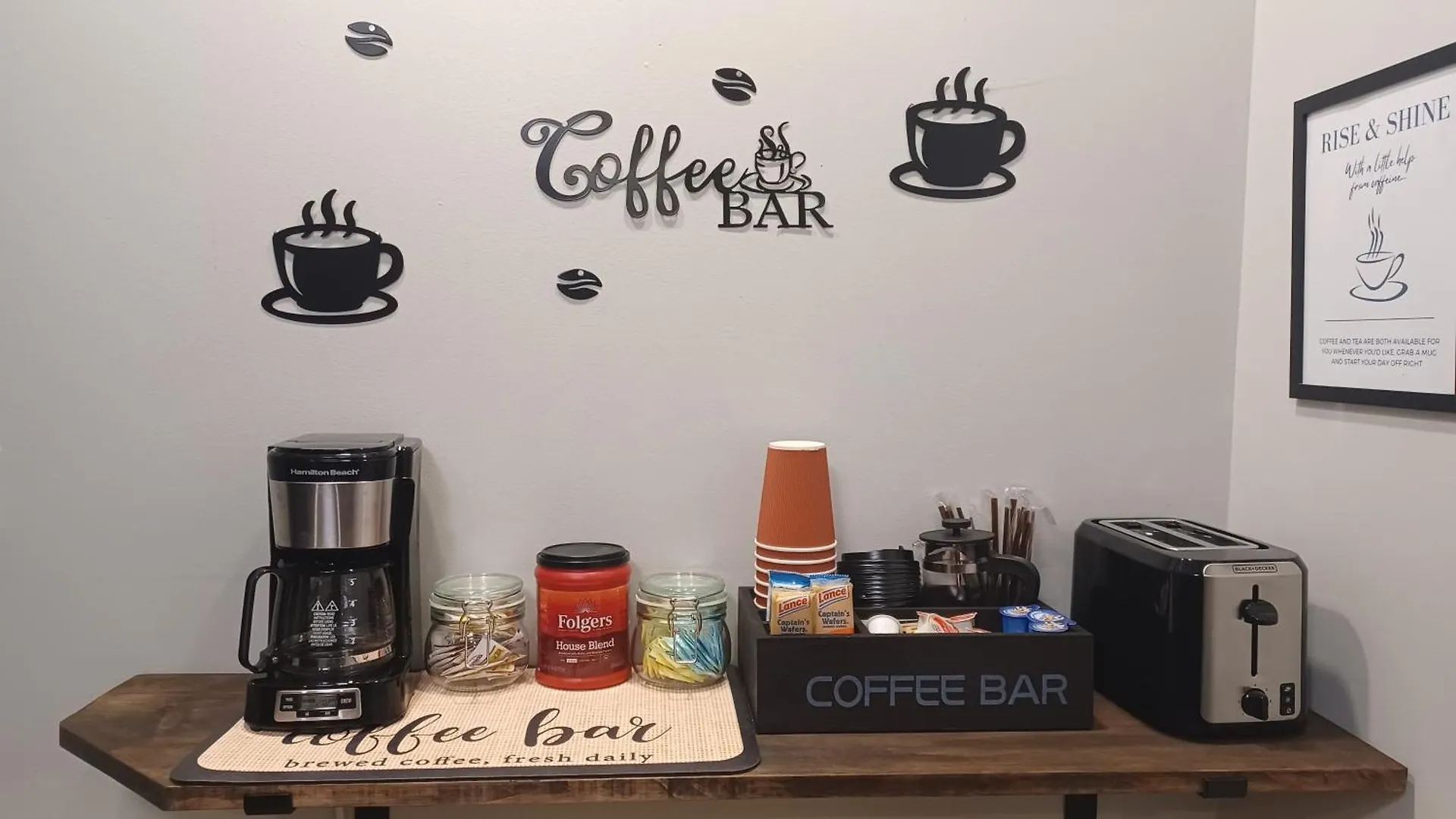 펜션 1 Bedroom Pina Pecan House By Palace Of Nobles 샬럿 미국