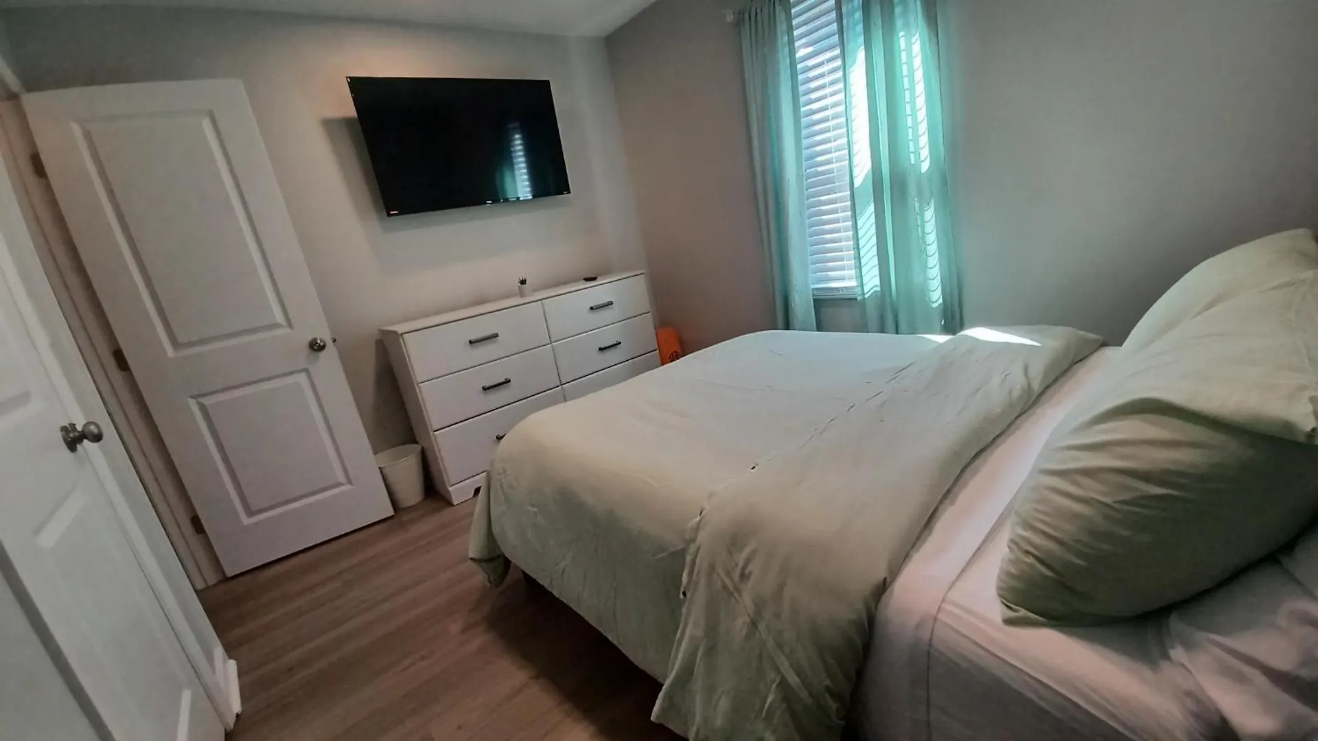 1 Bedroom Pina Pecan House By Palace Of Nobles 샬럿
