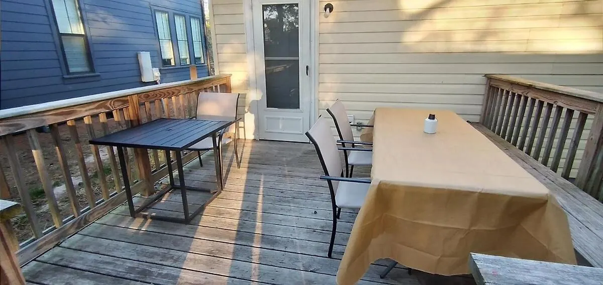 1 Bedroom Pina Pecan House By Palace Of Nobles Charlotte